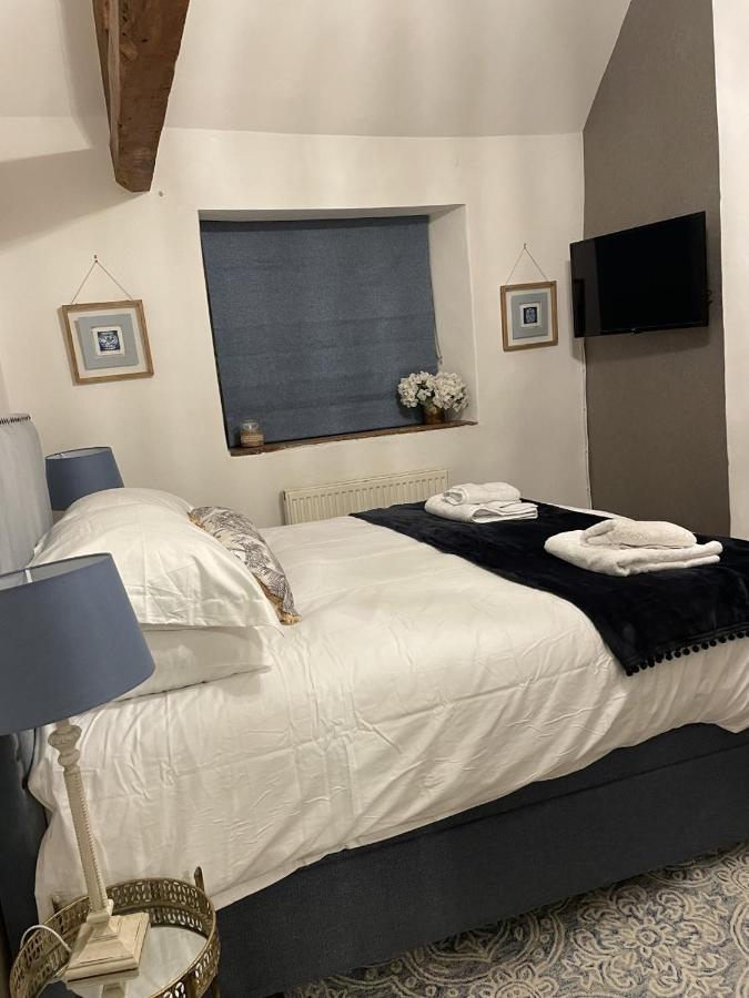Atworth Hebe Cottage - Idyllic And Homely With Attention To Detail מראה חיצוני תמונה